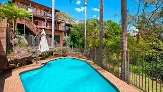 Oyster Bay | 19 Riverview Road - Pulse Property Agents - Lucas & Gillian Pratt