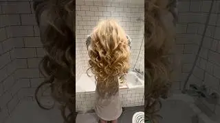 Sock heatless overnight curls 🤩 omg so easy and such amazing results #hair #heatlesshairstyles