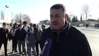 Göygöldə məktəbin qarşısından keçən yol təhlükə saçır