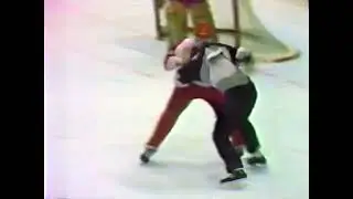 Memorial Cup May 1986 St&eacute;phane Matteau (Hull) Vs. Denis Larocque (Gue)