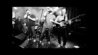 Moonkite - Bulletproof, live at Katofonia 05.10.2015
