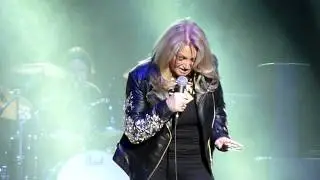Bonnie Tyler - This Is Gonna Hurt (Crocus City Hall, Moscow, Russia, 31.01.2014)