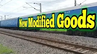 #RailGateChannel New Modified Goods Freight Train Pulling By Blue WAG7 JHANSI Engine Indian Railway