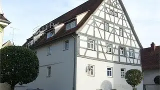 Kapitalanlage oder Pendlerwohnung ! 1-Zi Wohnung an der Donau