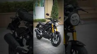 2025 YAMAHA XSR 155 BLACK METALLIC ELEGANCE
