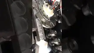 Cap compression machine is for measuring cup
