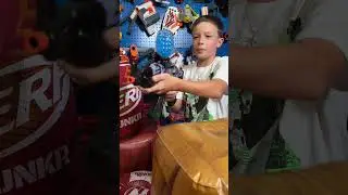 ЭПИЧЕСКАЯ БИТВА С ГЕЛЕВЫМИ БЛАСТЕРАМИ!
