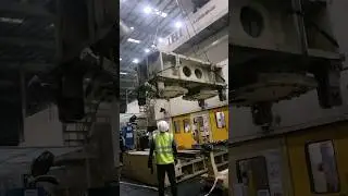 Cushion pad seal changed and liner pallet  changed 2400 ton#machine #sohrts