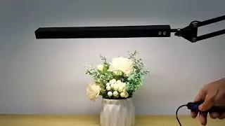 Lampe de Bureau LED Soin des Yeux avec Bras Pivotant et Pliant, 35cm, 3 Modes de Couleur, 10 Niveaux