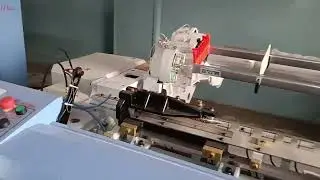 कपड़ा बनाने की मशीन में काम करते हैं... कंपनी में काम करने का तरीका 