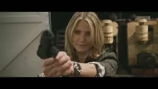 Knight and Day (2010) - June plays with Roy's Glock 19 Gen 3 9mm (Private Eyes by Hall and Oates)