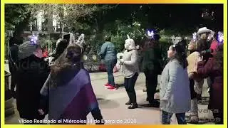 Israel Márquez el guapo en plaza de Armas
