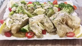 سمك الفرخ الصنور بالأعشاب في الفرن من اللذة  ماتشبعوش مرافق بخضر وصلصة يستحق التجربة#سمك_بالفرن