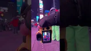Photos a familia en time square #fotos #streetphotography #photography #travel #filmphotography