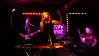 Grace Savage - Running Under Water @ Queen Of Hoxton, London 15/10/21