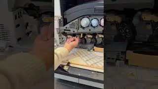 How to replace a drum cartridge from the Xerox AltaLink C8200? #howto #printer #drums #xerox