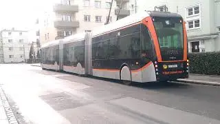 Doppelgelenkbus _ Linz _ Stieglbauernstra&szlig;e 1/2 _ 2020 11 20