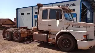 Localiza&ccedil;&atilde;o do n&uacute;mero do chassi e motor do Scania T112H 1986/1986