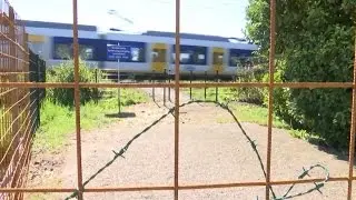Buurtrel om spoorhek: 'Triest dit!'