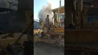 Dozer fuel pump faulty #excavating #automobile #constructionequipment