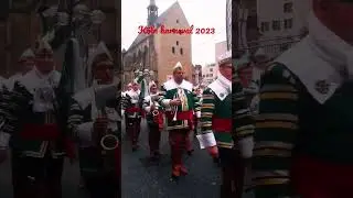 scenes from K&otilde;ln karneval on the streets. #cologne #k&ouml;ln #germany #carnival #fun