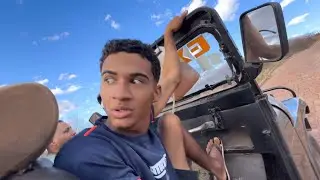 PONDONGA QUASE CAPOTA JEEP COM O BRUTINHO DENTRO