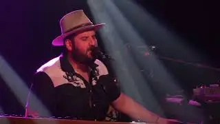 Neighbor : Lying King: 4K Ultra HD : Kenny&rsquo;s Westside Pub : Peoria, IL : 10/23/2025