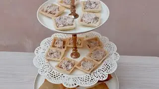 CHICKEN CHEESE BOX PATTIES & CHICKEN CANAPES | EASY RAMADAN SNACKS | Five Food Makers