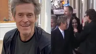 Pedro Pascal&rsquo;s Red Carpet Moment With Willem Dafoe&rsquo;s Wife Sparks Buzz
