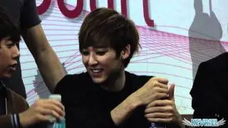 [FANCAM] 111003 정규2집 앨범발매 팬싸인회_코엑스 (ukiss kevin)