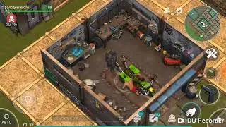 Last day on earth 1.11.1 Рейдим базы вышедшего!