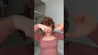 MORNINGS WITH MY SHORT CURLY HAIR BE LIKE&hellip;