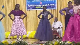 Junior 1 Girls Dance
