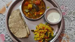 Dad Cooks : 4 of 100 - संक्रांति स्पेशल थाली: मिक्स वेज, बाजरा भाकरी, पुलाव और मलाईदार खीर! 🌾🥣