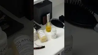 Two ways to use the @Olaplex N&ordm;.7 Bonding Oil