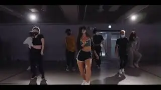 MOVE WITH THE MUSIC 💥#dance #dancevideo #danceperformance #choreography #danceedit #viraldance