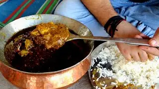 Lehsuni Bhuna Palak Paneer | Lehsuni Bhuna Palak Paneer Recipe