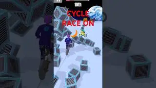 CYCLE RACE🚴&zwj;♂️🌙ON MOON#gaming #bike RUSH#short #trending
