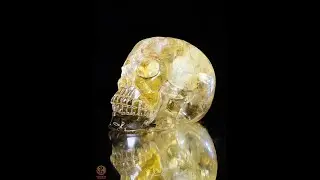 Cr&acirc;ne de Cristal en Quartz Fum&eacute; &ndash; Reflets Arc-en-Ciel - rare