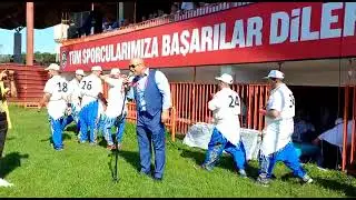 Kırkpınar güreşleri hayırlısıyla cazgir Emin Ger in salavat-ı ile başladı #kırkpınar #edirne