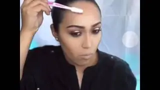 Makeup contouring with a tooth brush