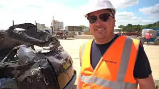 Shredding a Classic London Taxi Episode 3 | Dunmow Destruction