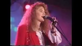 Dancing in the rain-Jane Saunders.wmv