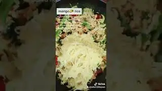 raw mango🥭 rice with fish fry 😋😋