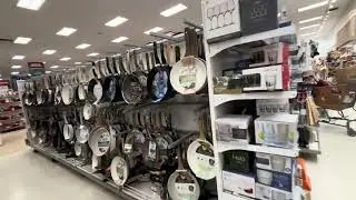 Viendo los articulos de cocina!