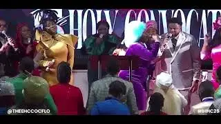 Latisha Ross & Highway Praise Team Singing Promises (Lisa Brown Knowles Cover) 