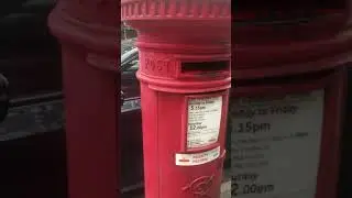 VR red post box Ilkley