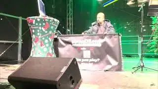 Secret Santa Boogie: German Christmas Market Piano Surprise!