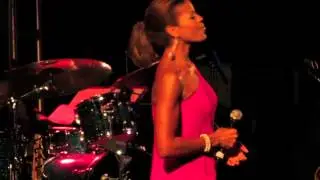 Nicole Henry - At Last