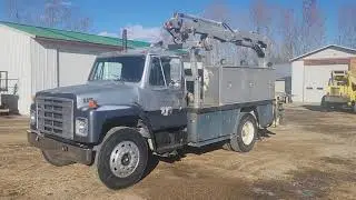 1980 International Service truck, cold start, Dt466, IMT 425AT knuckle boom